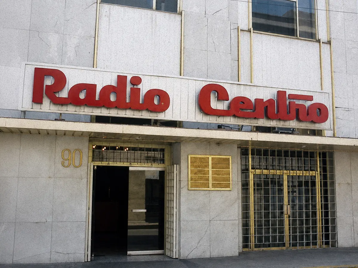 Radio Centro logra su mejor arranque financiero en una década; recorta pérdidas en 88%
