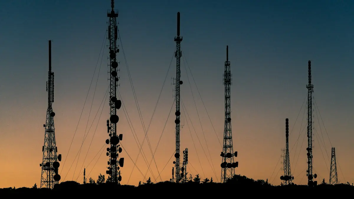 México llega a 105 millones de internautas con los operadores como pilar del boom digital