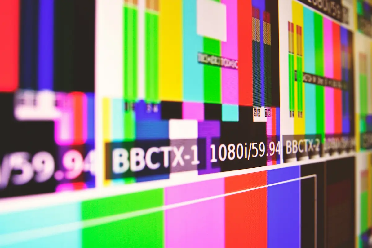 Virgin Media O2 implementa robots de IA para monitorear en tiempo real la calidad de su servicio de IPTV