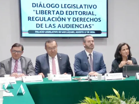 Diálogo legislativo "Libertad editorial, regulación y derechos de las audiencias"