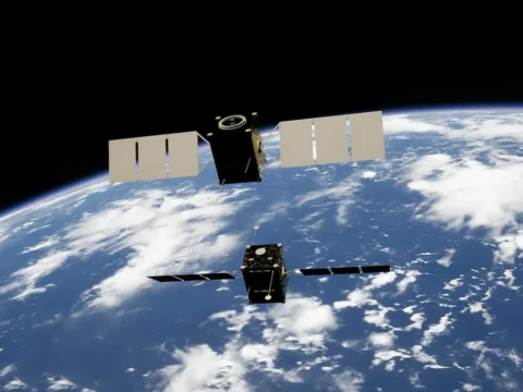 Hughes entra al Capítulo 11 con deuda de 1,500 mdd y bajo presión de Starlink
