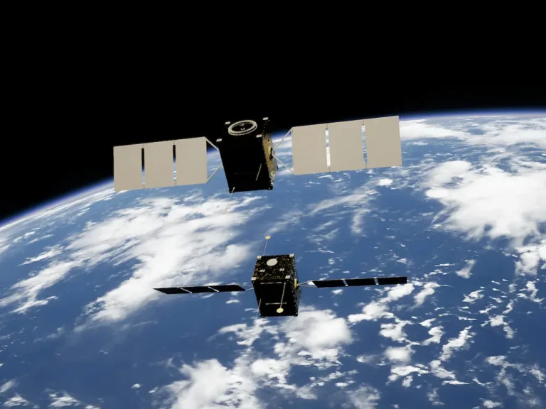 Hughes entra al Capítulo 11 con deuda de 1,500 mdd y bajo presión de Starlink
