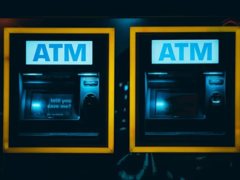 El 92% de los bancos mantiene su ‘mainframe’, un reto para modernizar el sistema central sin paralizar la operación