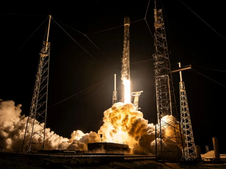 SpaceX apuesta por la IA, mientras Starlink fortalece su negocio de conectividad
