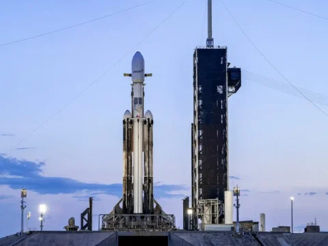 Viasat encarga a Rocket Lab un satélite militar antiinterferencias para la Fuerza Espacial de EU