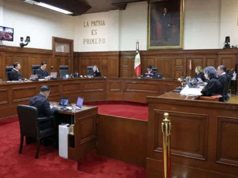 Un litigio de Telmex y Telnor lleva a la SCJN a definir qué cambia al renovar una concesión telecom