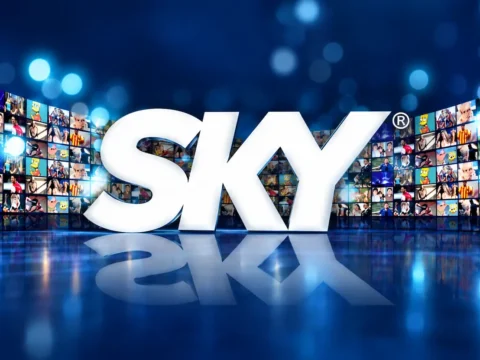 Moody’s advierte: Sky dejó de ser una perla para Televisa; su base cae 61.5% desde 2021